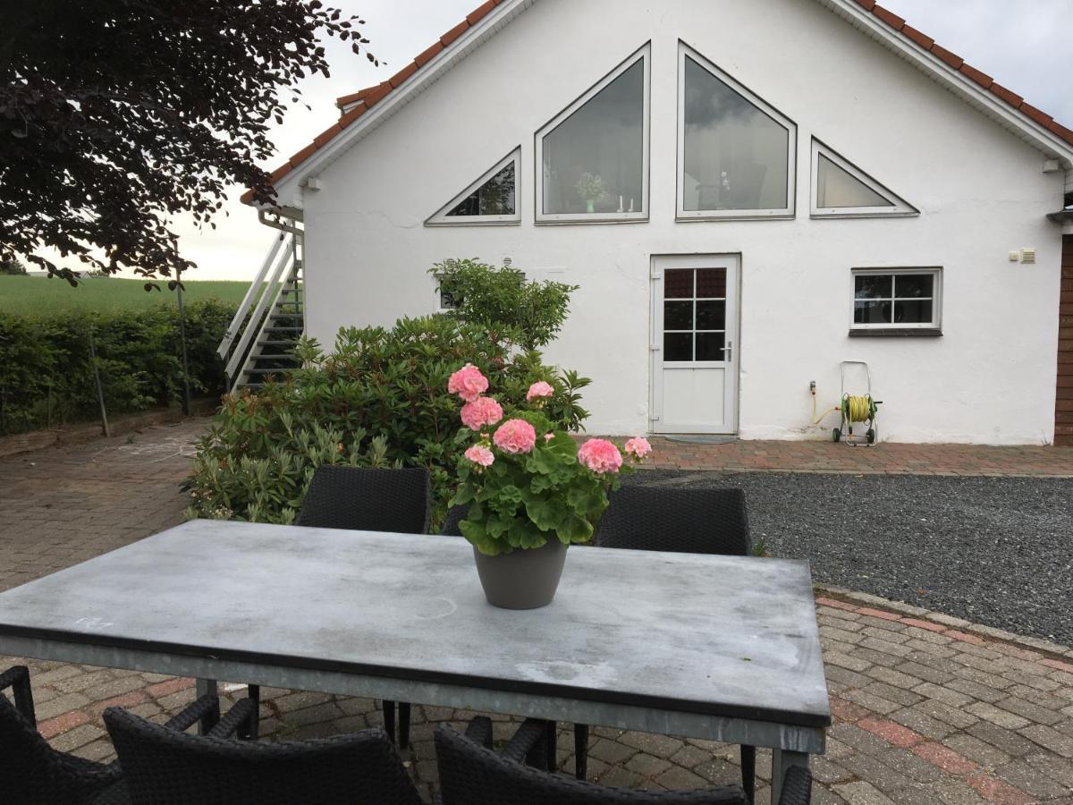 Bed and Breakfast Margretelyst à Farsø Extérieur photo