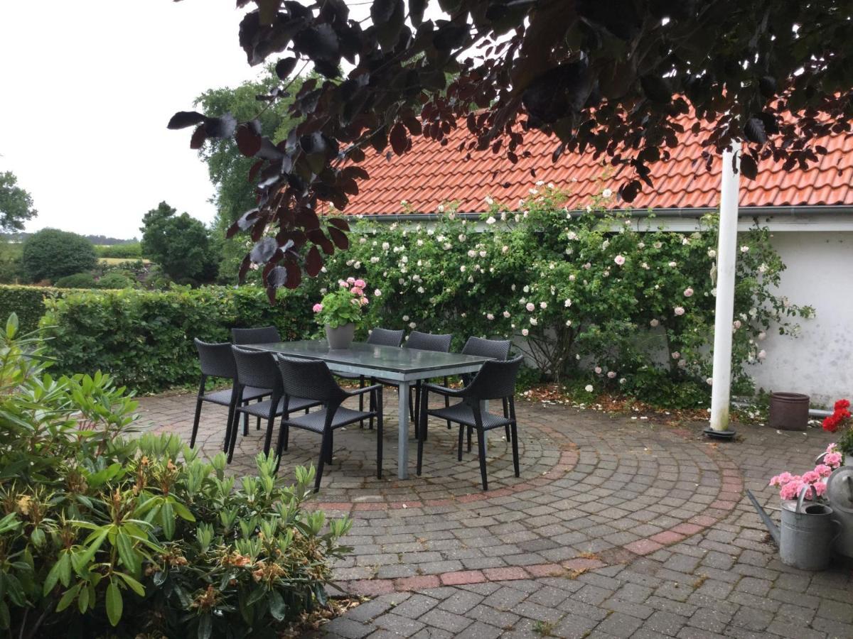 Bed and Breakfast Margretelyst à Farsø Extérieur photo